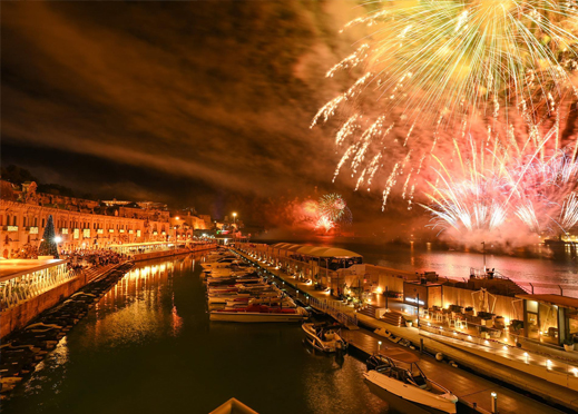 A New Year's Tradition: Valletta Waterfront Fireworks at the Grand Harbour